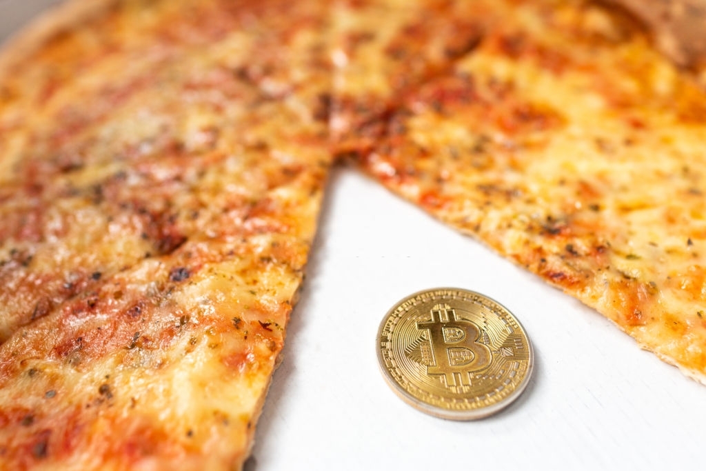 Pizza for $ 600 million or first commercial transaction in the history of bitcoin